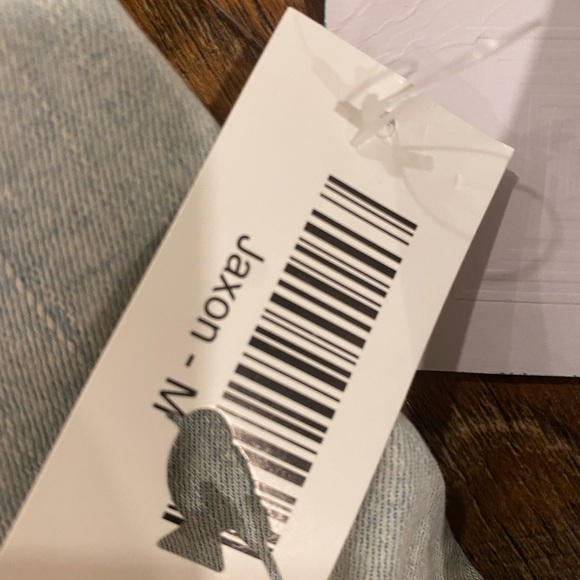 NWT LuLaRoe light Denim Jean Jacket Jaxon size medium - Picture 2 of 3